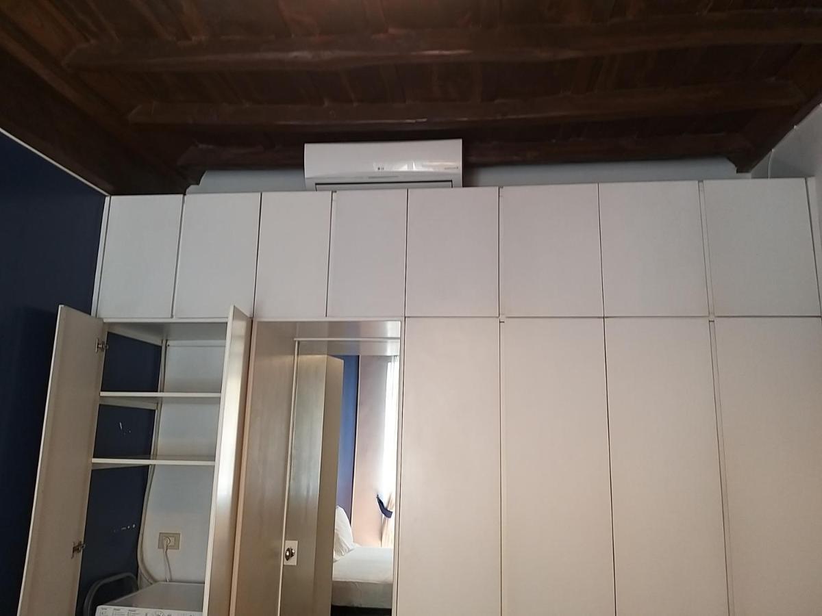 Easy Holidays - Laterano Apartment Рим Екстериор снимка